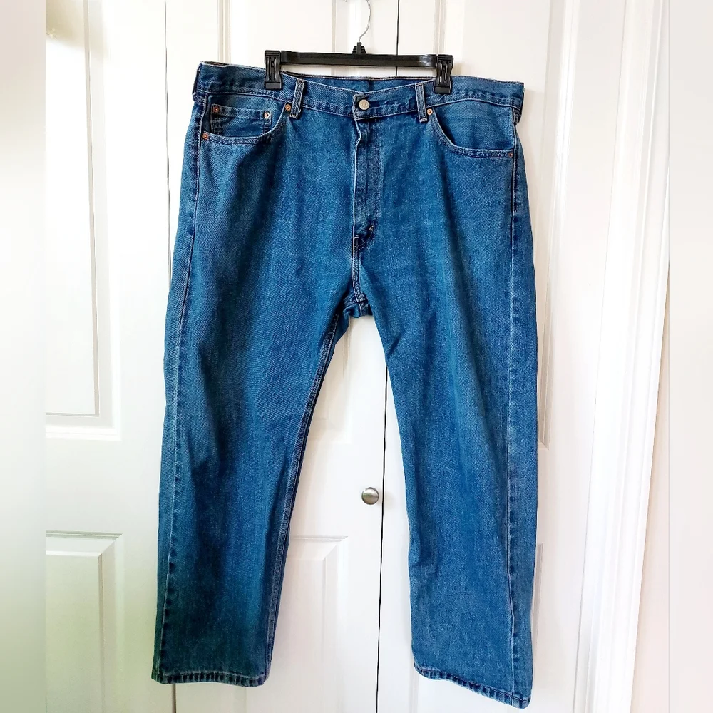 Medium Wash Levi's 100% Cotton 505 Jeans 42/29 Straight Leg‎